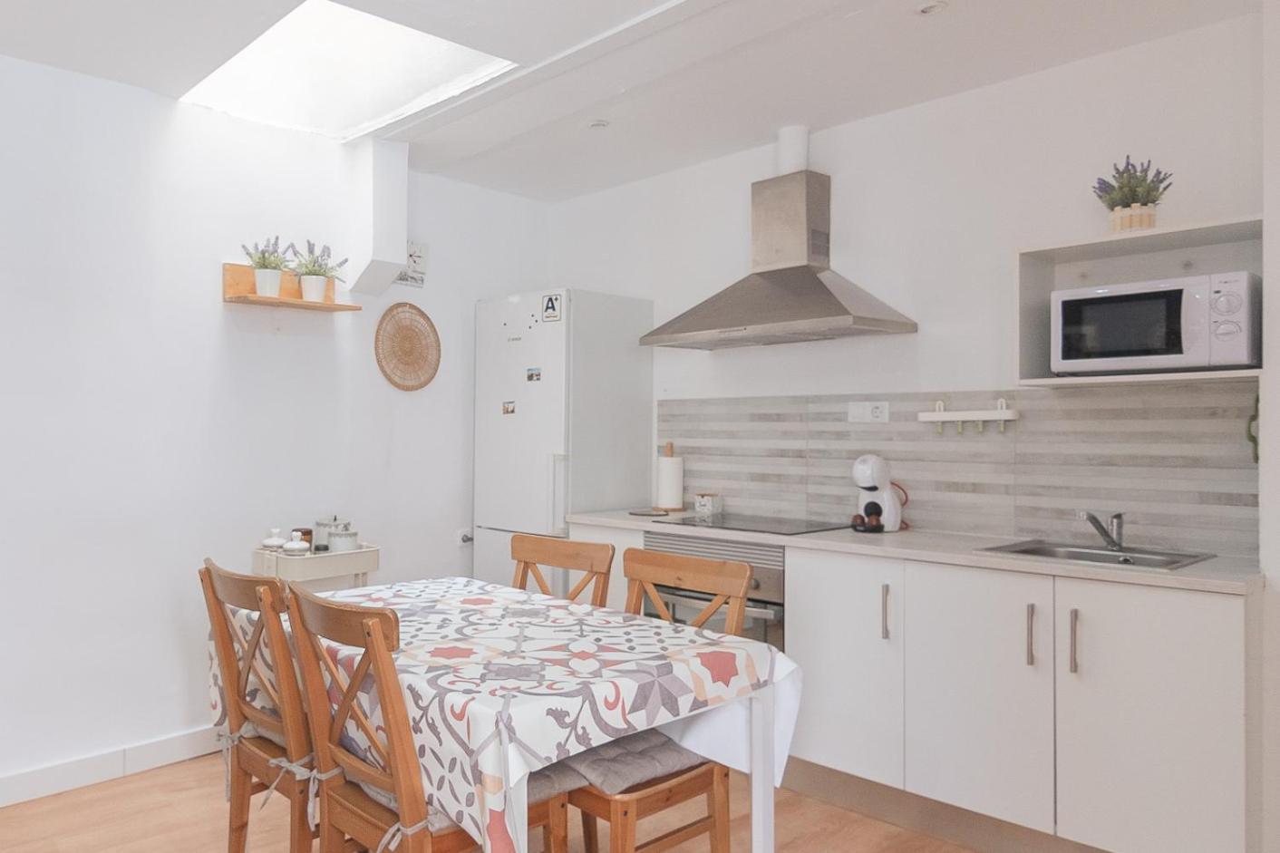 Oh La La Apartment Tarragona Bagian luar foto